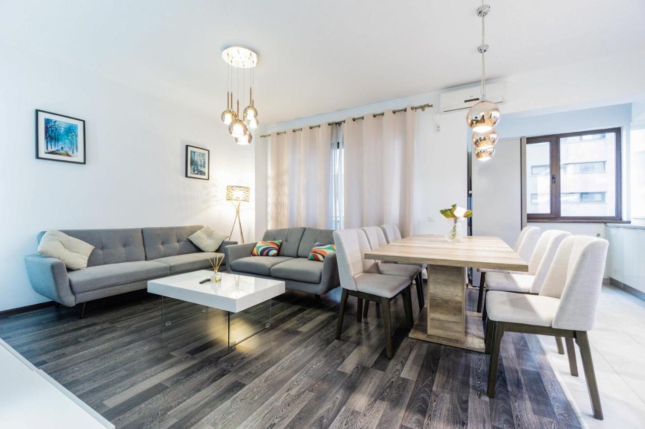 Ferienwohnung Luxury Baneasa Bukarest Exterior foto